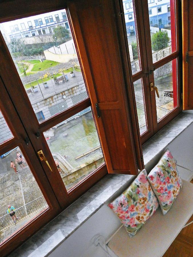 Appartement Apartamento Ourense Existe Casco Historico Parking Opcional Extérieur photo